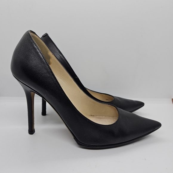 Jimmy Choo black leather pointed toe pumps size EU 34 or US 4 - Picture 1 of 8